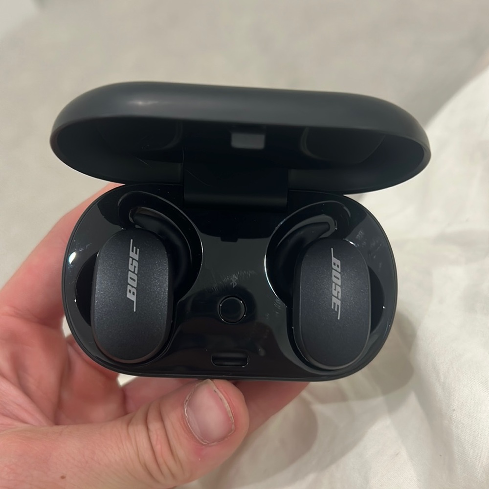 Bose quiet comfort headphones